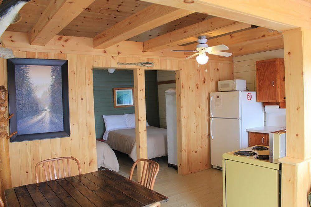 Mashkinonje Lodge Lavigne Luaran gambar